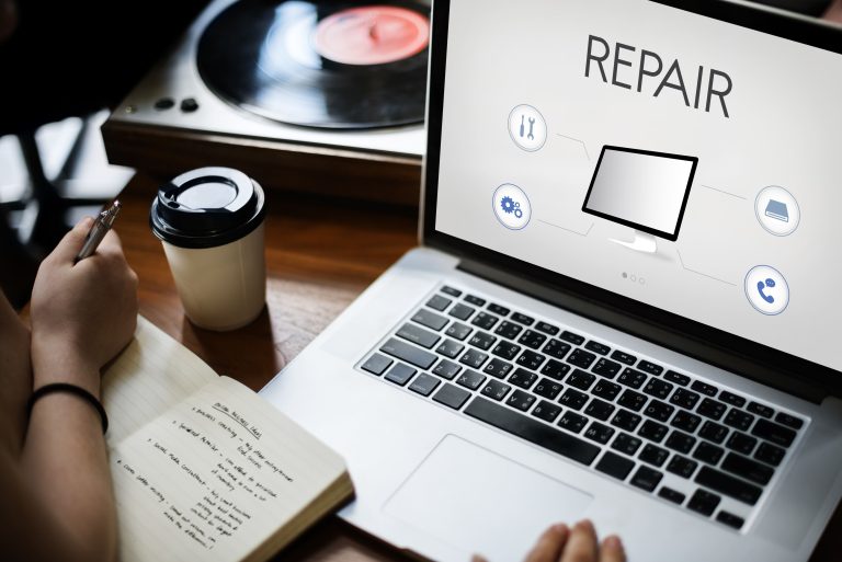 Communication digitale et support visuel - dans les faits- Clik Assistance05 Maintenance site WordPress